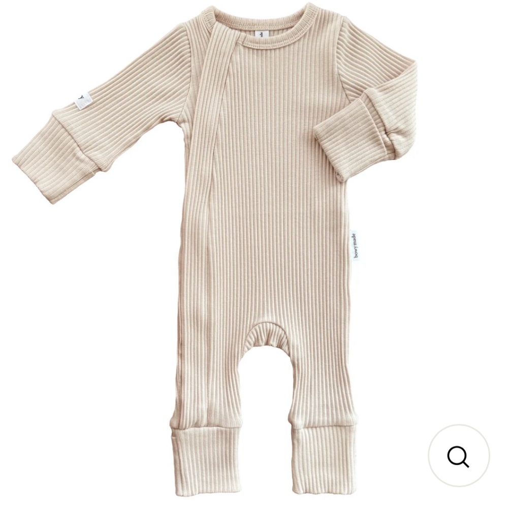 Bowy Made 0-3 Months Cream Onesie - NWOT